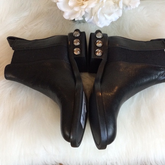 🆕Louise et Cie Venda Crystal Studded Chelsea Boots - Picture 7 of 11